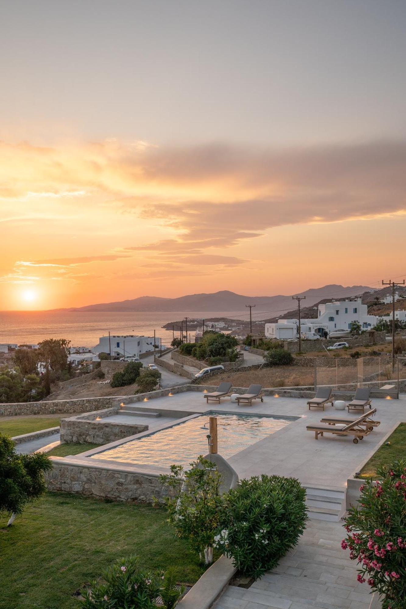 Ostria View Mykonos Couette-café